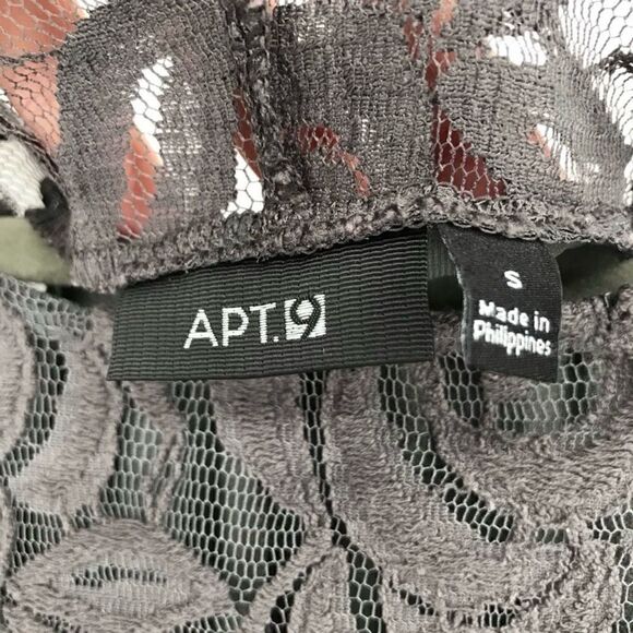 Apt. 9 Grey‎ Lace Short Sleeve Sheer Hi-Lo Shirt Woman Small Flowy Elegant NWT - Picture 4 of 6